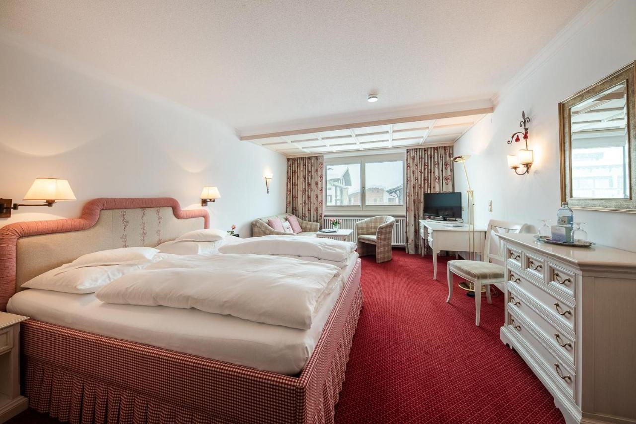 Bed & Breakfast Hotel Guggis Zürs 외부 사진