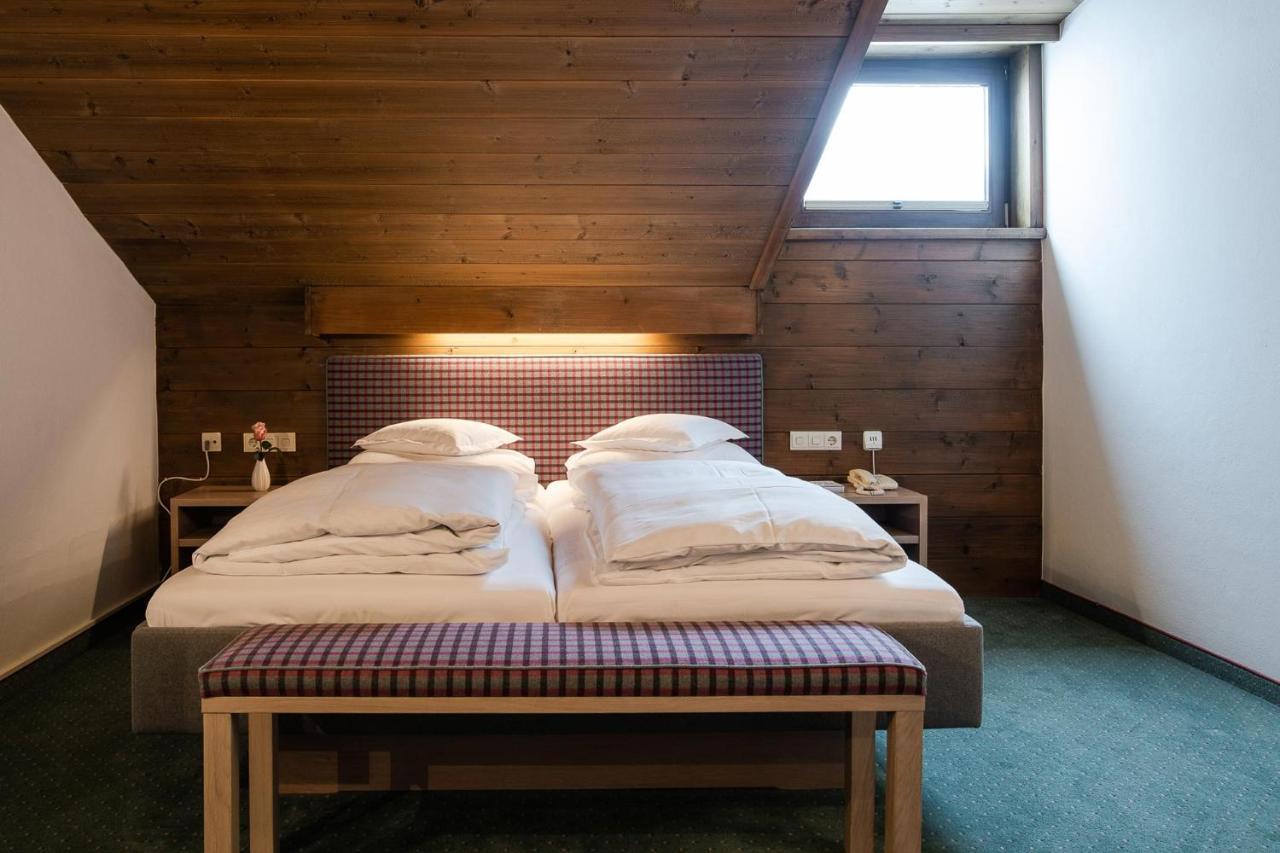 Bed & Breakfast Hotel Guggis Zürs 외부 사진