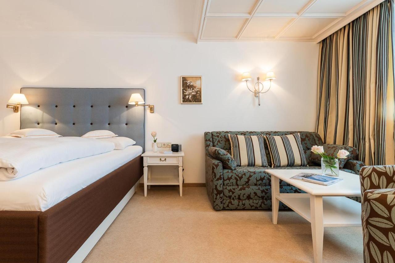 Bed & Breakfast Hotel Guggis Zürs 외부 사진