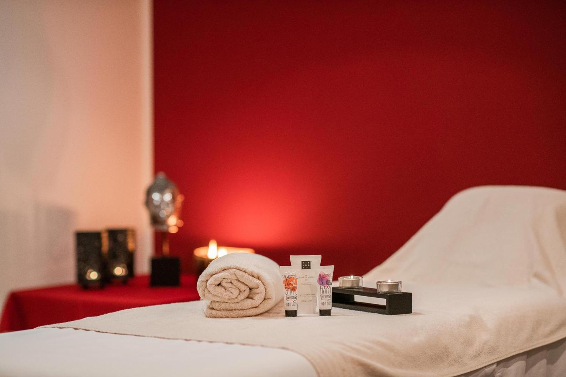 Bed & Breakfast Hotel Guggis Zürs 외부 사진