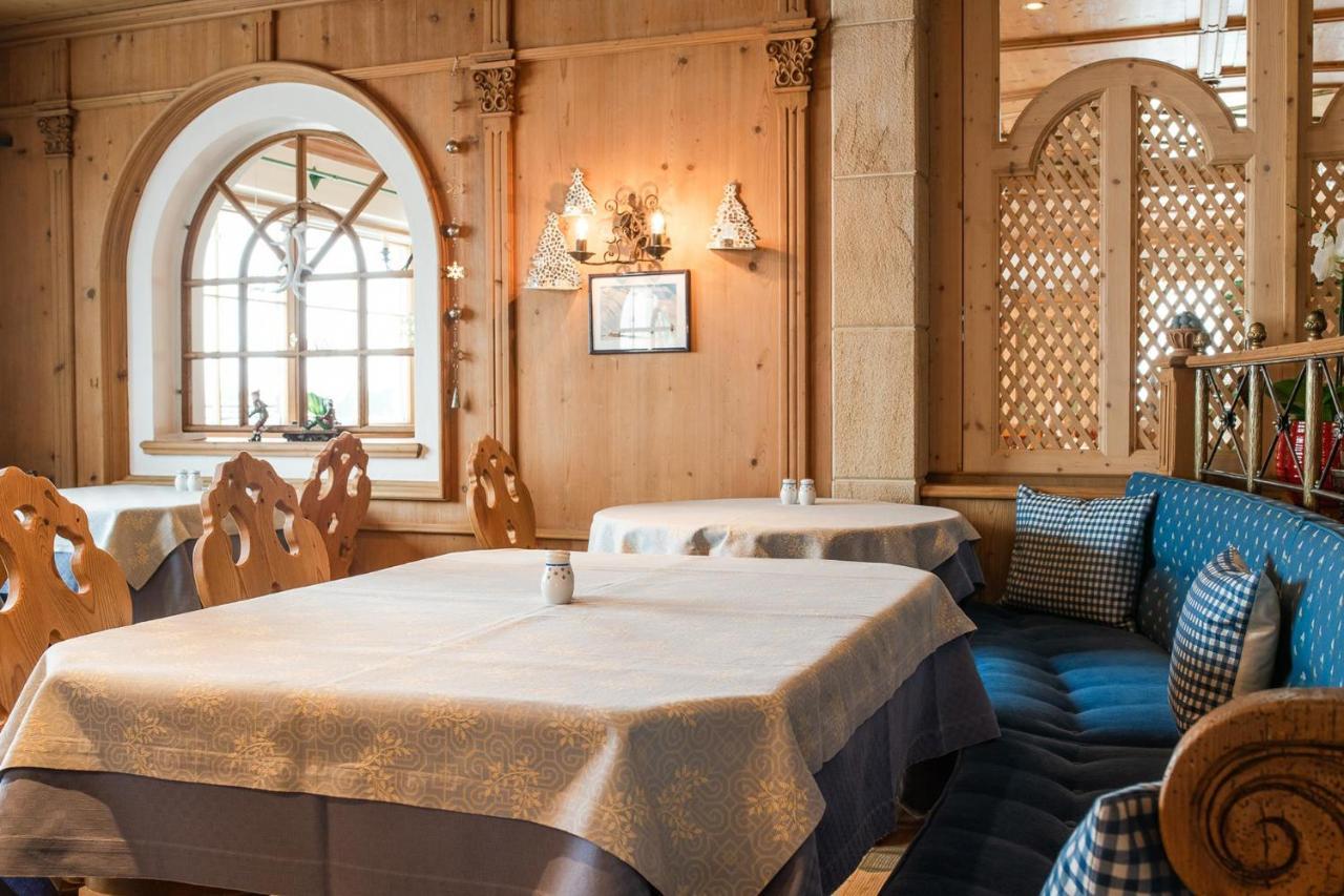 Bed & Breakfast Hotel Guggis Zürs 외부 사진