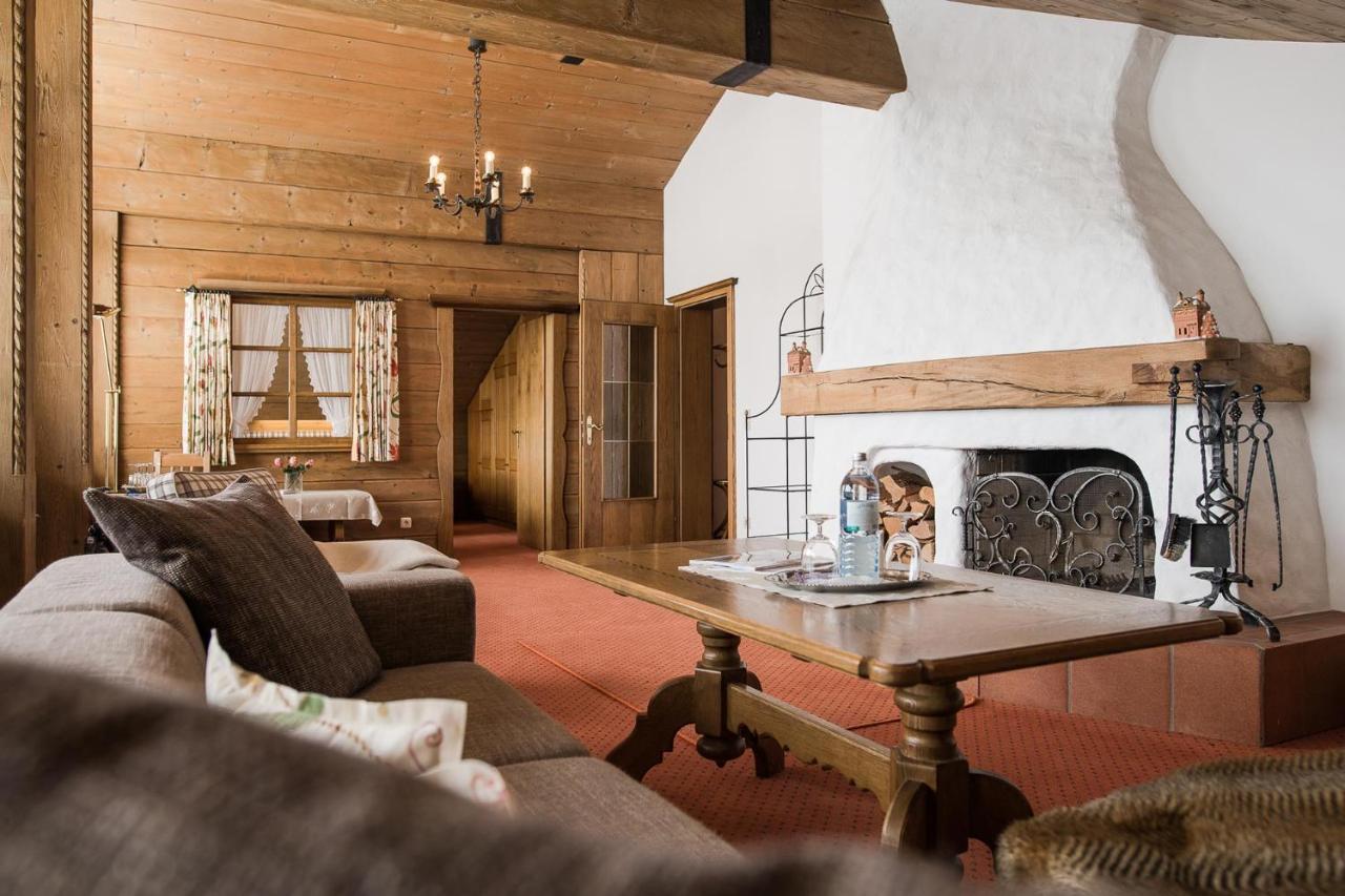 Bed & Breakfast Hotel Guggis Zürs 외부 사진