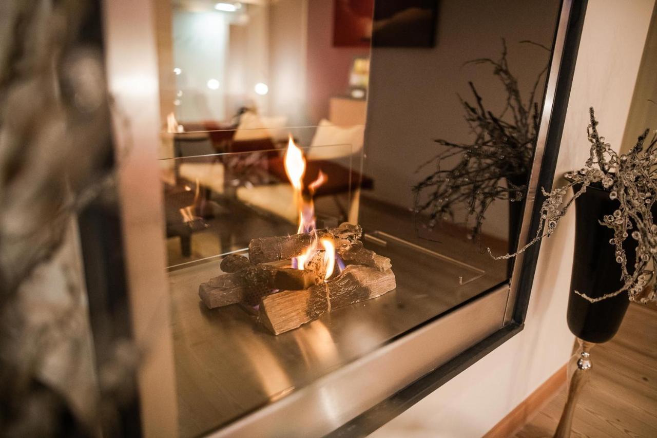 Bed & Breakfast Hotel Guggis Zürs 외부 사진