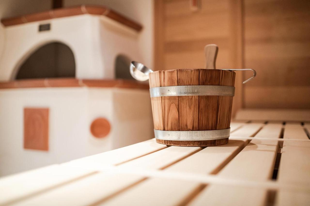 Bed & Breakfast Hotel Guggis Zürs 외부 사진