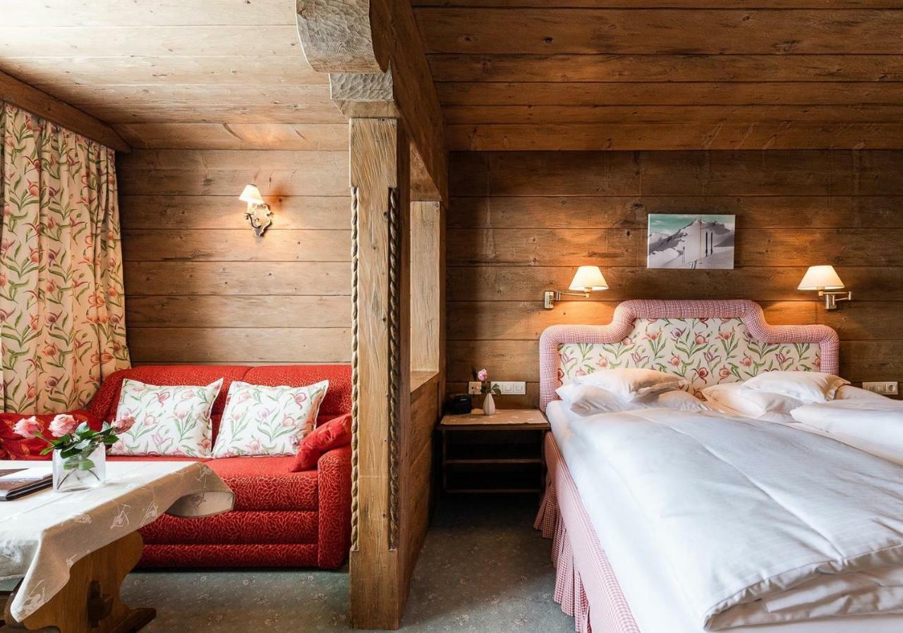 Bed & Breakfast Hotel Guggis Zürs 외부 사진